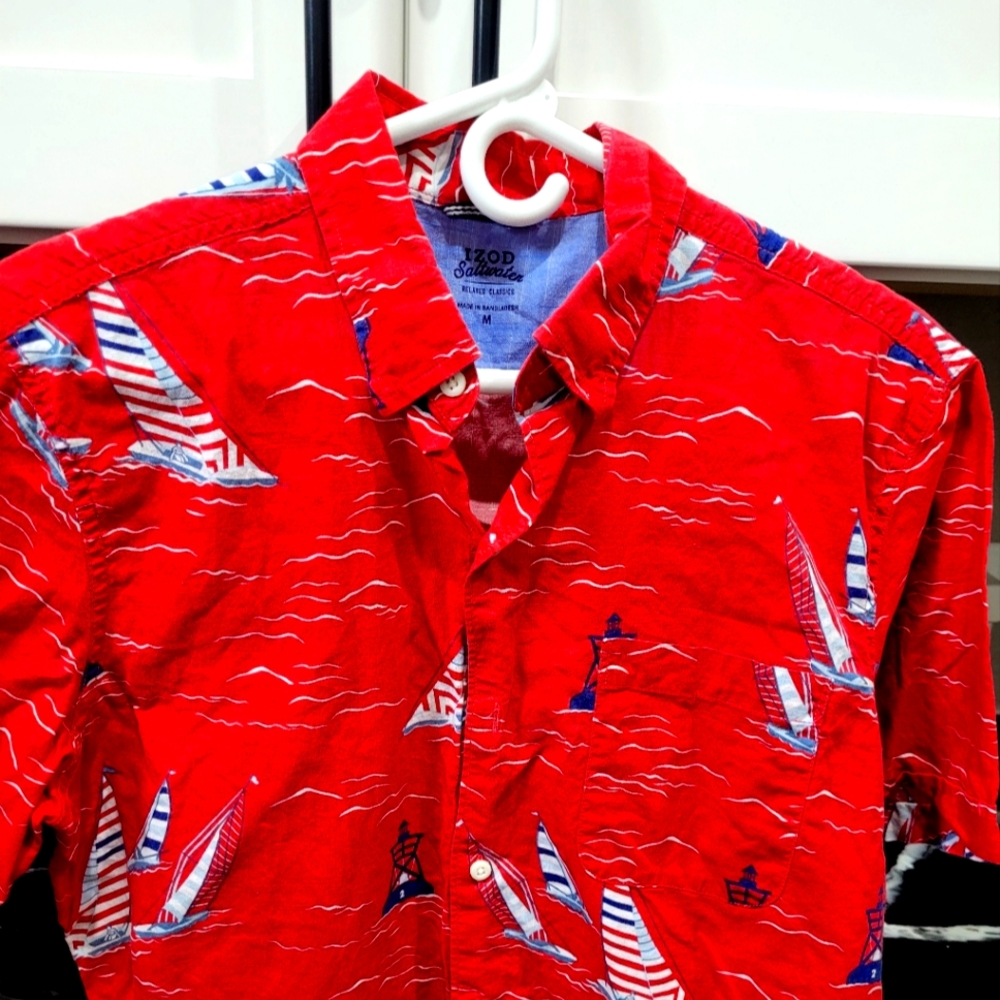 IZOD Saltwater relaxed classics medium men's shirt
